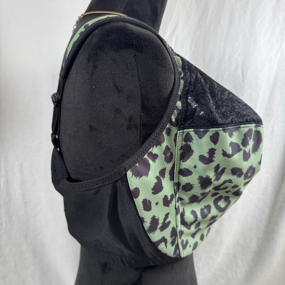 Women's Glamorise Lace Front Close Underwire Bra 48G Green Animal Print Black - Picture 8 of 8